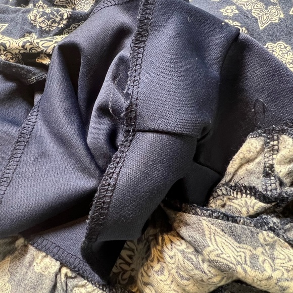 Rue 21 Three quarter Length Sleeve Boho - Blue & White Size Medium - Picture 4 of 16